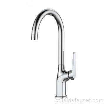 Torneira de cozinha de alça única